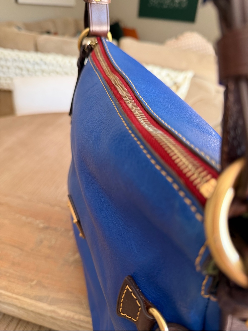 Dooney & Bourke Florentine USA Blue Leather Tassel Hobo Shoulder Bag EUC MINT - Picture 9 of 16